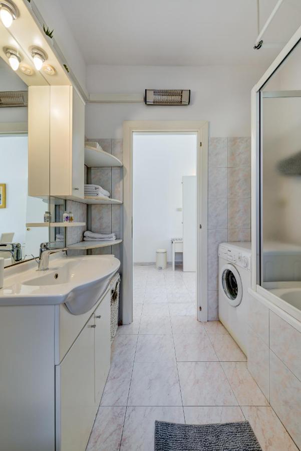 Apartments Riva Lucija By Litto Split Exterior foto